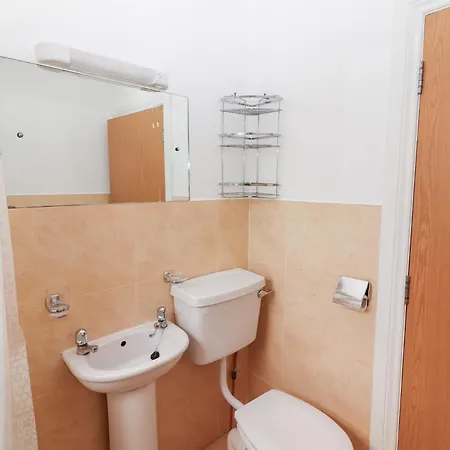 1 Windermere *