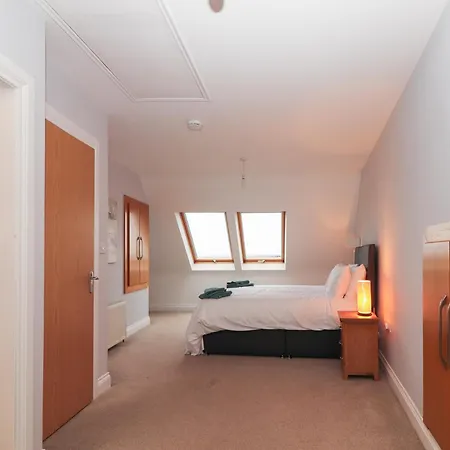 1 Windermere *